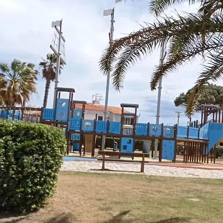 Appartement A 5Mn De La Mer Et Du Village De Noel - Draps Et Serviettes Non Fournis Le Barcarès Extérieur photo